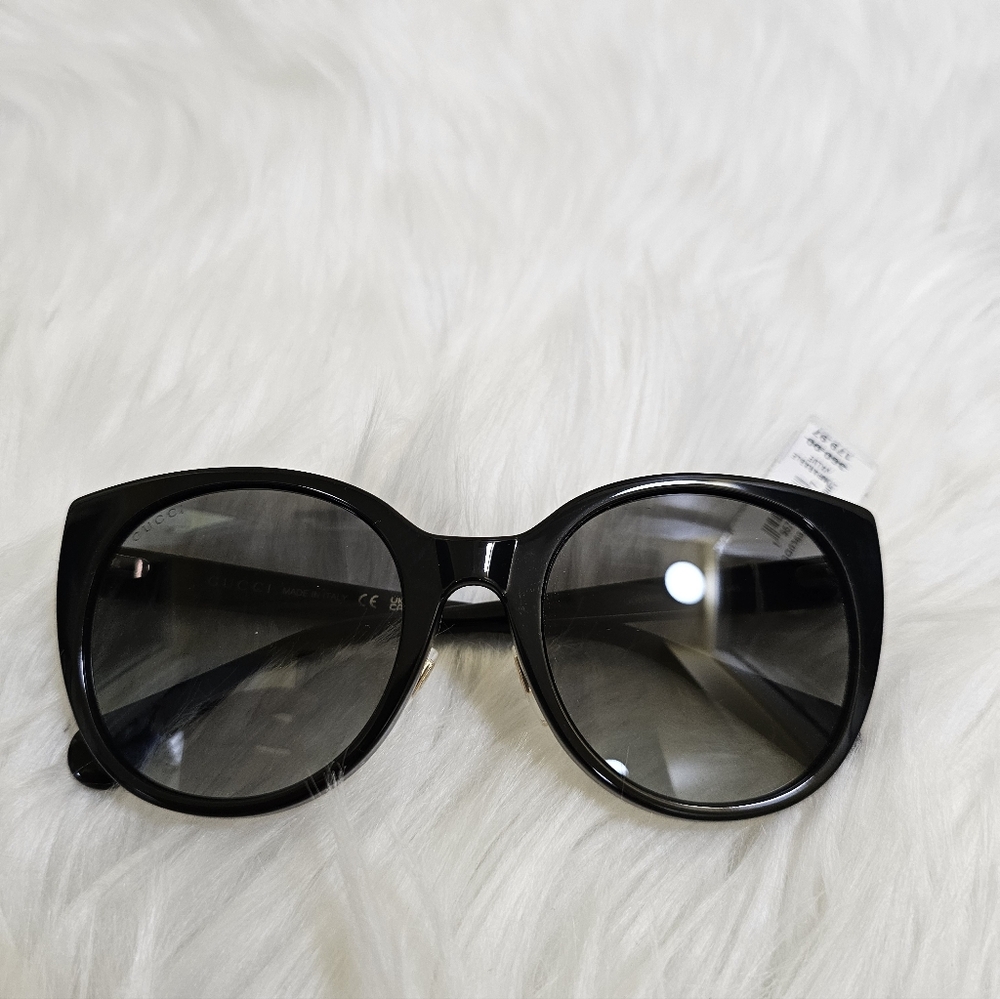 New Gucci 54mm Cat Eye Sunglasses - Picture 3 of 16